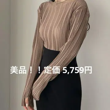 새상품급 Louere 루에레 긴팔 티셔츠 여성용 무지 상의 모카