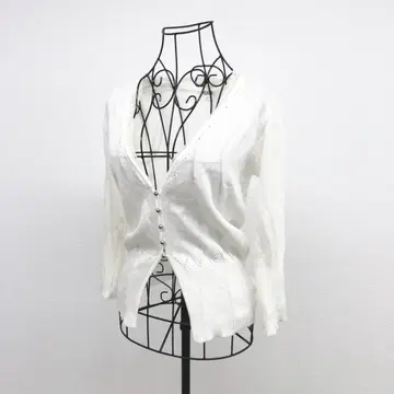 오프온 가디건 L 화이트 일본제 겉옷 비침 긴팔 예쁜 청순 봄/여름
