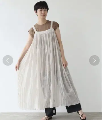 yuni 컬 마이어 플리츠 원피스