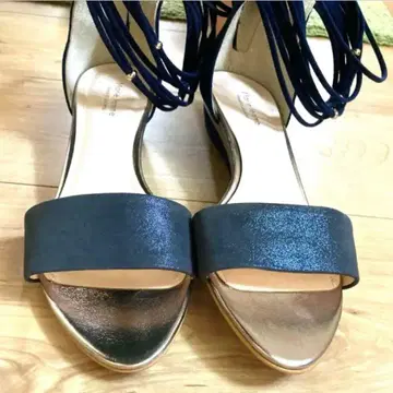 마리파무 marie femme 멀티 앵클 스트랩 샌들 네이비