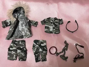 오비츠 11 카모 패턴 의류 묶음 판매