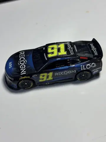 나스카 카마로 1/64 키미 라이코넨 레코고니 2022