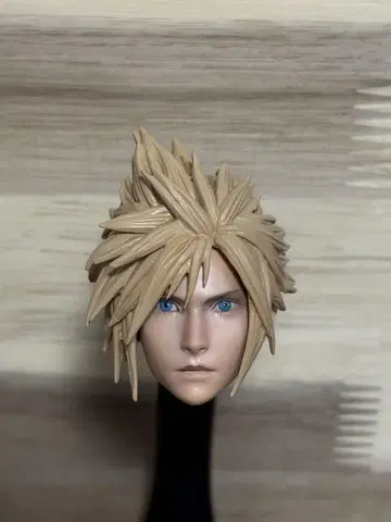 클라우드 헤드 1/6 피규어 ff7