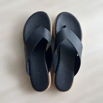 네오 아스 neous 플립플랍 24.5cm 39