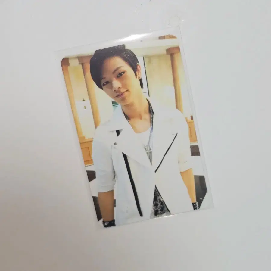 비투비 BTOB 육성재 와우 포카 | Buy from Bunjang via Kfriday Proxy