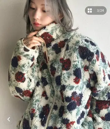 자카드 무늬 오버 사이즈 보아 블루종