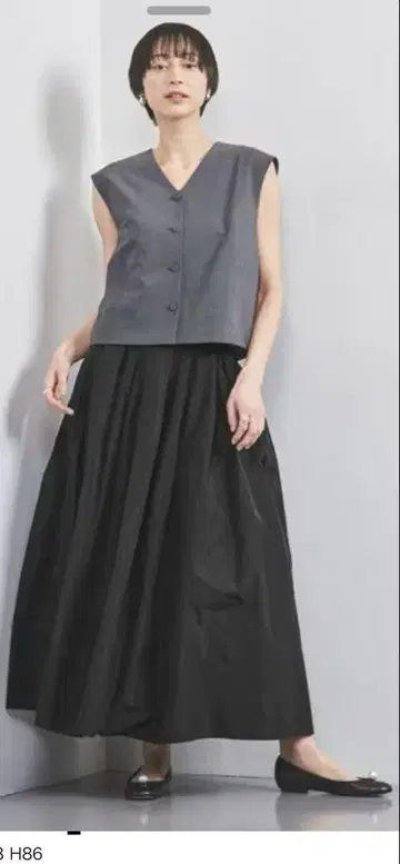 UNITED ARROWS 타프타 볼륨 개더 스커트