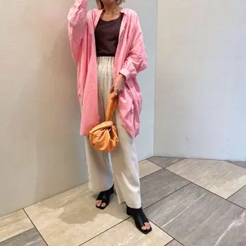 카프리슈 레마쥬 요크 개더 롱 셔츠