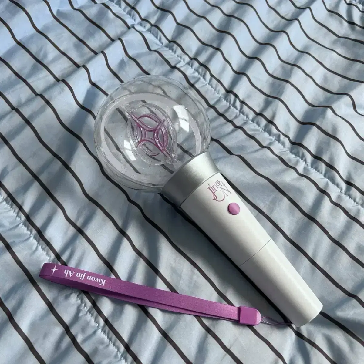 Kwon Jin-ah lightstick ver.1
