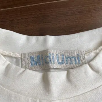 Midi Umi 티셔츠