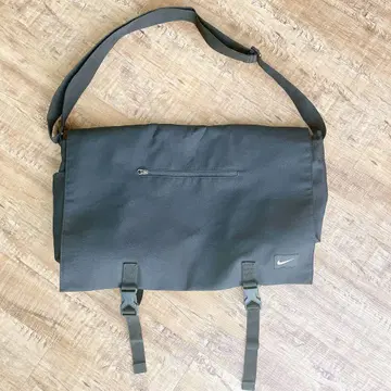 나이키 NIKE 숄더백 메신저 백 블랙 BA4861 남성용