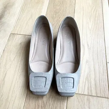 다이애나 펌프스 플랫