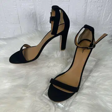 PIPPICHIC  블랙 스웨이드 앵클 스트랩 샌들