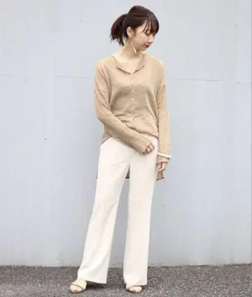 Plage 아틀리에 프랑세 HENLY NECK L/SL 셔츠 베이지
