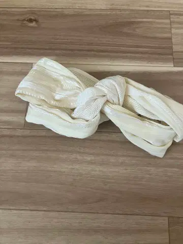 라 메종 드 릴리스 La Maison de Lyllis 헤어밴드