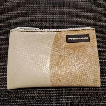 프라이탁 F05 BLAIR