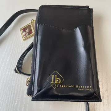 ib 스마트폰 숄더 수수께끼 풀이 뮤지엄 키링 포함 호러 게임