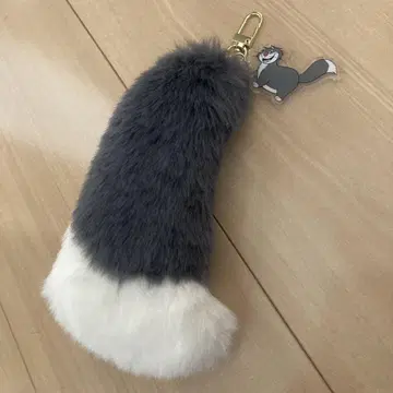 디즈니 스토어 루시퍼 꼬리 키링