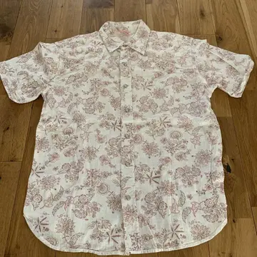 Lucky Store 꽃무늬 반팔 셔츠