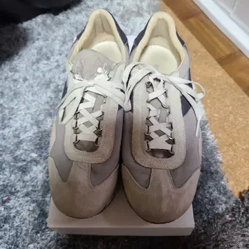 diadora 헤리티지 스니커즈 26.0cm 그레이