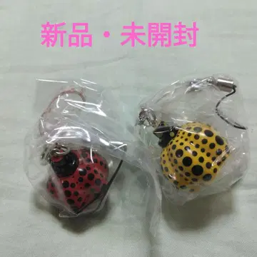 미개봉 새상품 쿠사마 야요이 키링 키링 호박 노랑 빨간색 2개