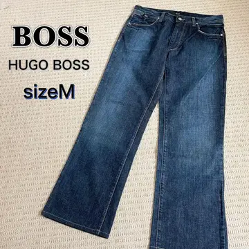 BOSS 휴고보스 다크 네이비 스트레이트 데님 부츠 컷
