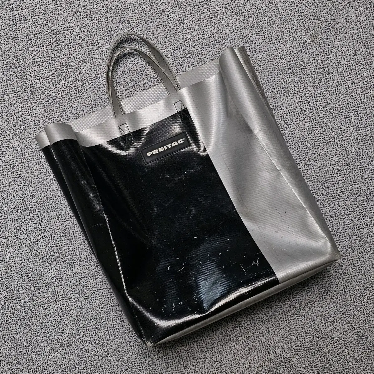 Freitag Miami Black/Grey