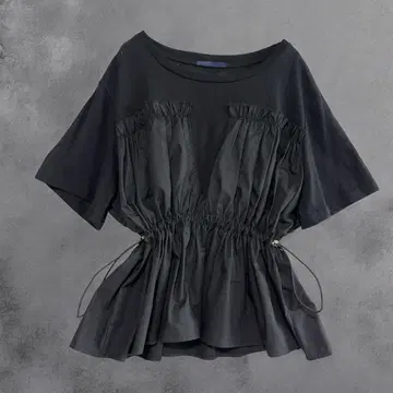 폴리네 블로우 이소재 절개 티셔츠 드로스트 드로 코드 프릴 개더
