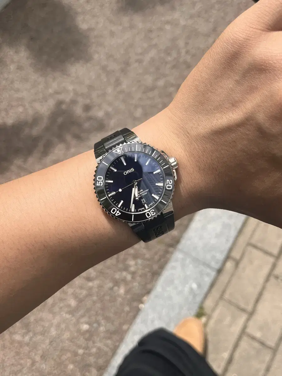 Oris Aquis (41.5mm)