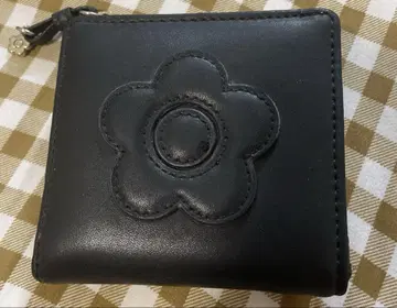 MARY QUANT 2단 폴더형 지갑
