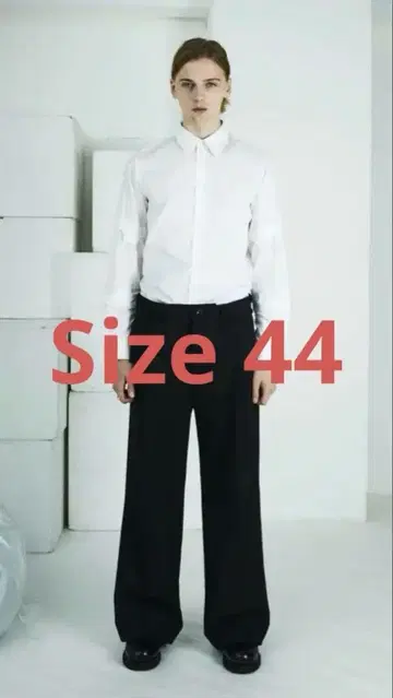 STRONG BASIC TROUSERS 블랙 44