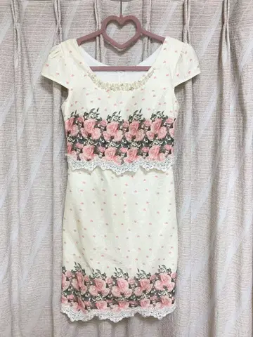 꽃무늬 레이스 장식 미니 원피스 핑크 아이보리