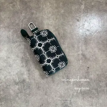 미나 페르호넨 minaperhonen 키 케이스 아네모네