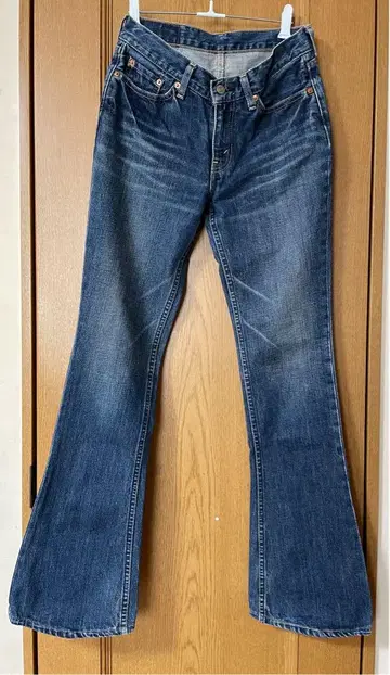 LEVI STRAUSS & CO. 부츠 컷 데님 W316