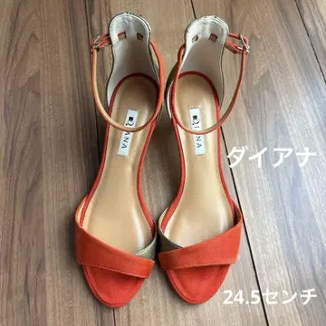 DIANA 오렌지 스트랩 샌들 미들 힐