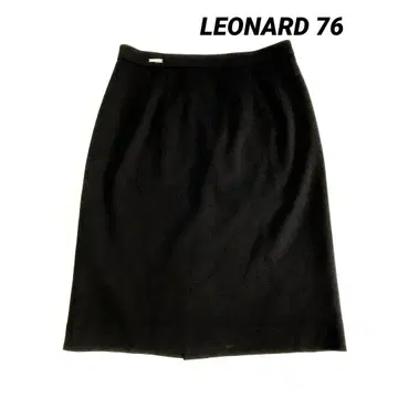LEONARD 레오나르 블랙 타이트 무릎 기장 스커트