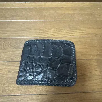 크로커다일 접이식 지갑