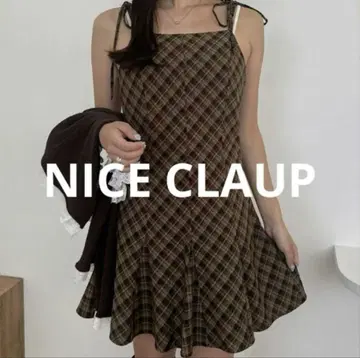 NICE CLAUP 백 레이스업 미니 원피스