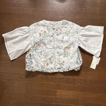 꽃무늬 자수 노카라 자켓 F 사이즈