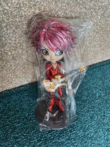 X JAPAN hide 피규어