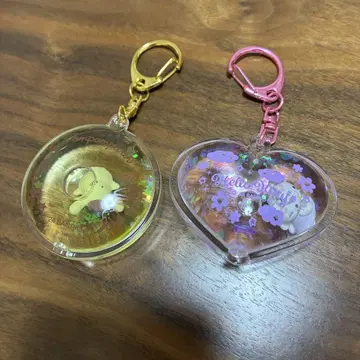 산리오 폼폼푸딩 키티 푸카푸카 키링 돔 홀더