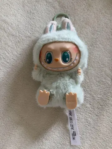 몬스터들, 자리에 앉아라! 라부부 쿼쿠