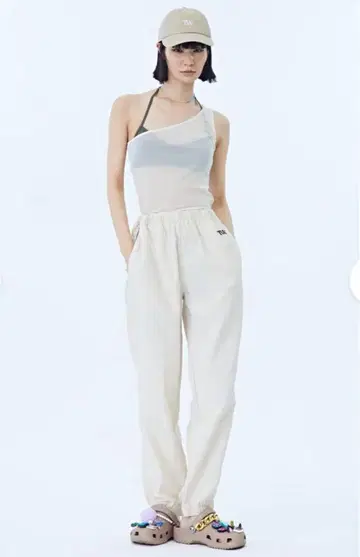 TW Unisex Nylon Pants M 사이즈 아이보리