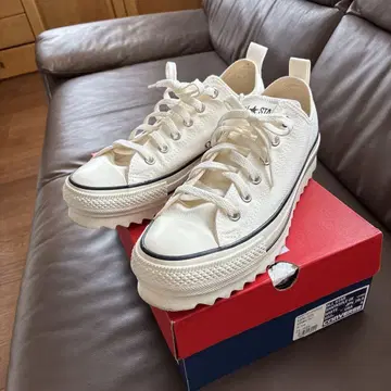 CONVERSE ALL STAR 화이트 통굽 스니커즈