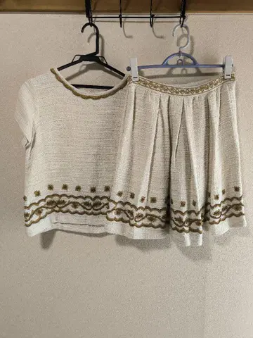 아이보리 비즈 자수 셋업
