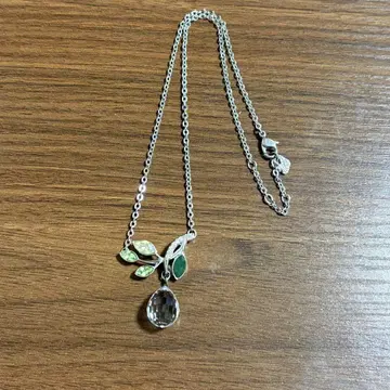 스와로브스키 목걸이 Garland 리프 티어드롭