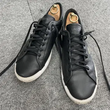 라코스테 가죽 스니커즈 블랙 US10 LACOSTE