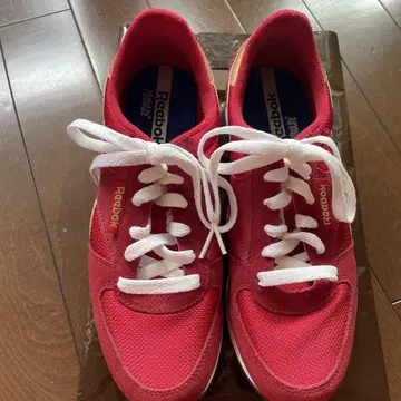 리복 레드 스니커즈 24.5