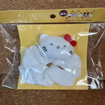 돈키 한정판 키티 봉제 인형 스크런치 미사용 새상품
