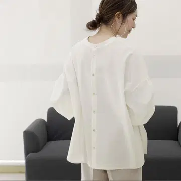 소매 셔링 블라우스